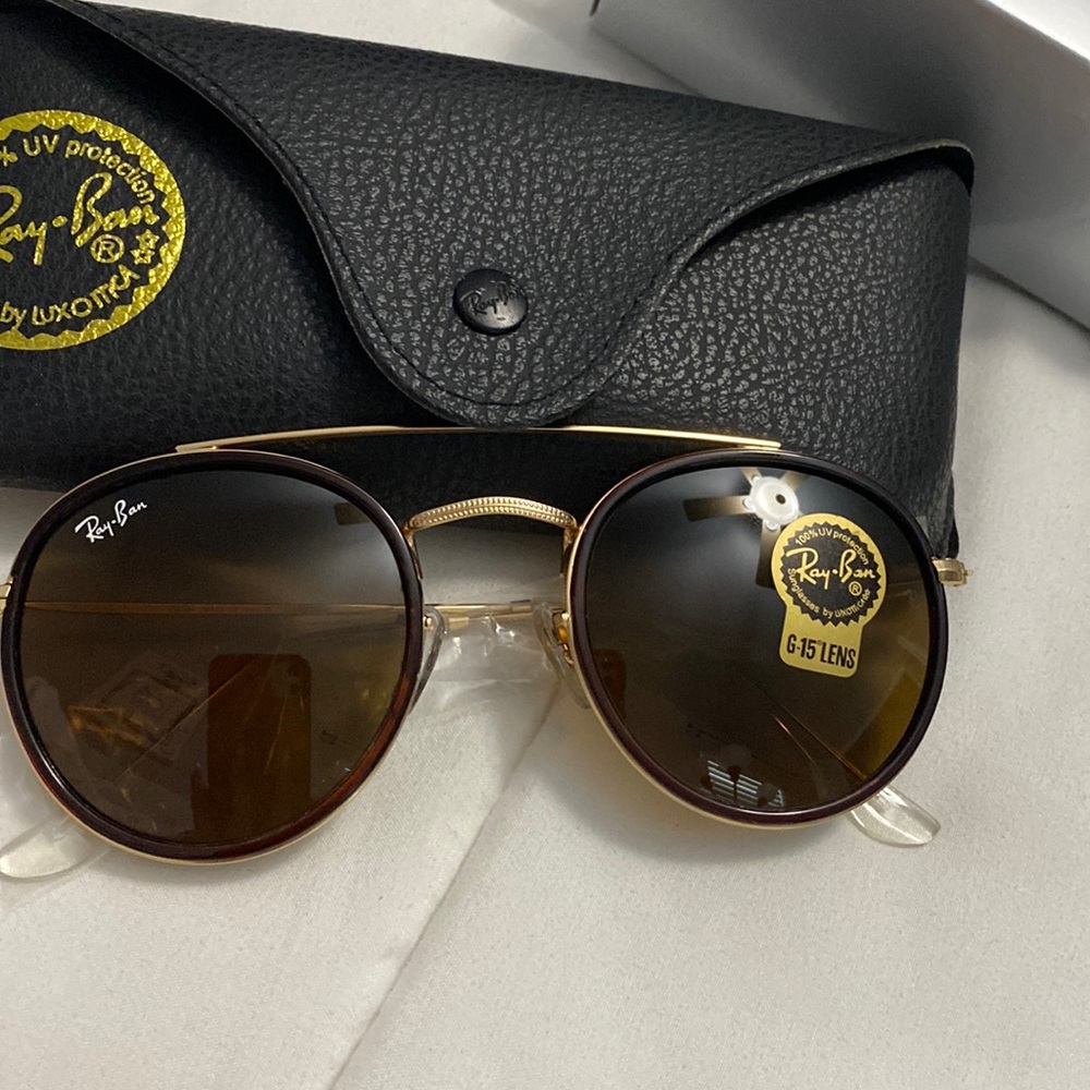 Ray-Ban round sunglasses